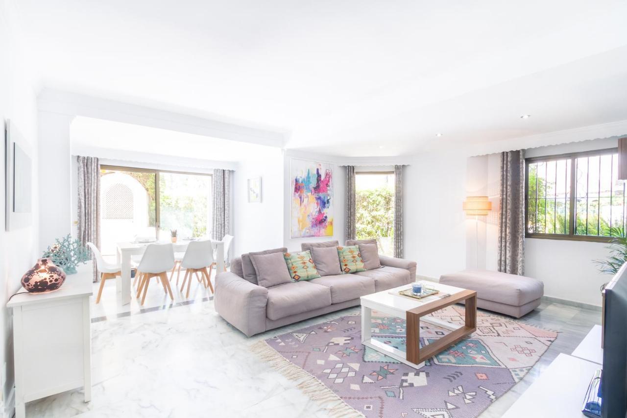 Marbella Banus Suites - Golden Beach Marbella Suite Екстер'єр фото