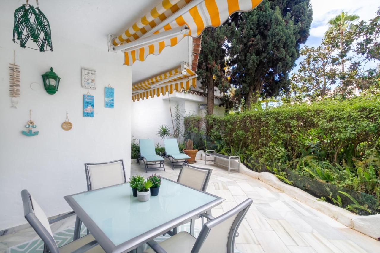 Marbella Banus Suites - Golden Beach Marbella Suite Екстер'єр фото